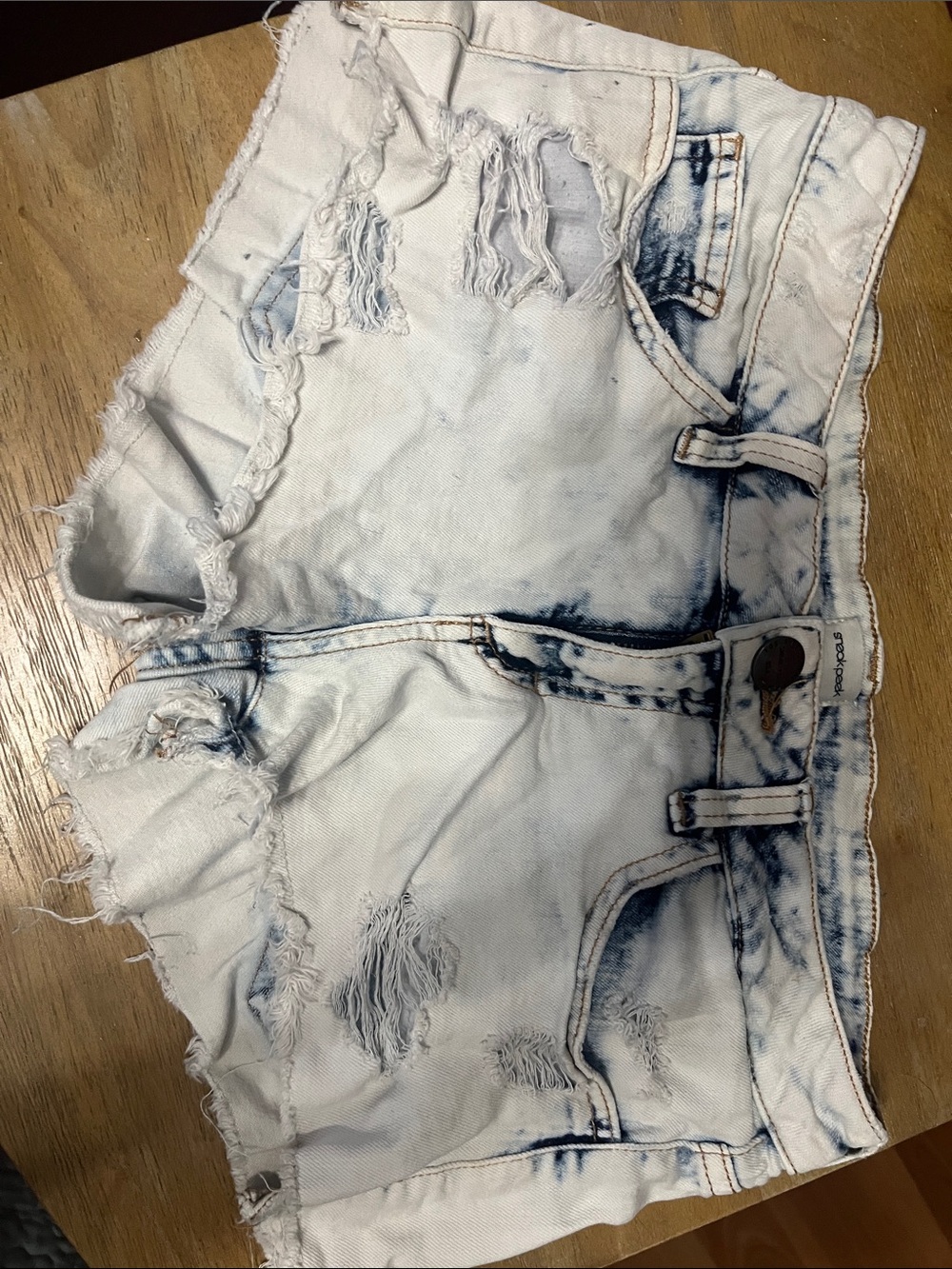 Sneak Peek White Acid-Wash Distressed Jean Shorts